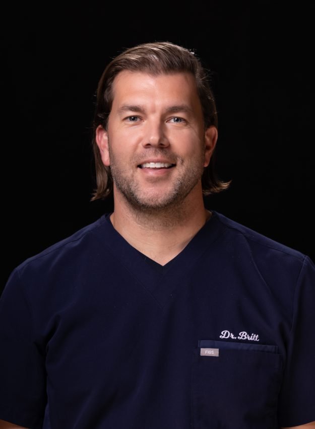 Britt_Dental_Office_2022_048-Edit+REPRINT_RIGHTS_UP_TO_8X10_INCHES